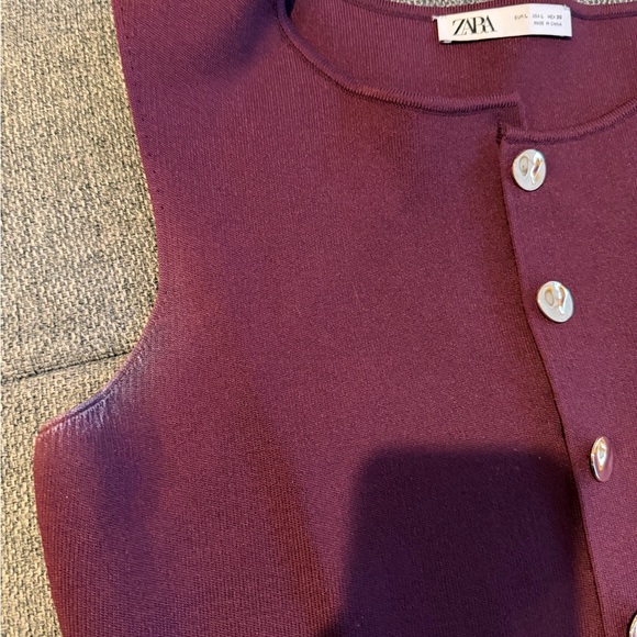 Zara Deep Red Sleeveless Dress with Buttons - Picture 3 of 9